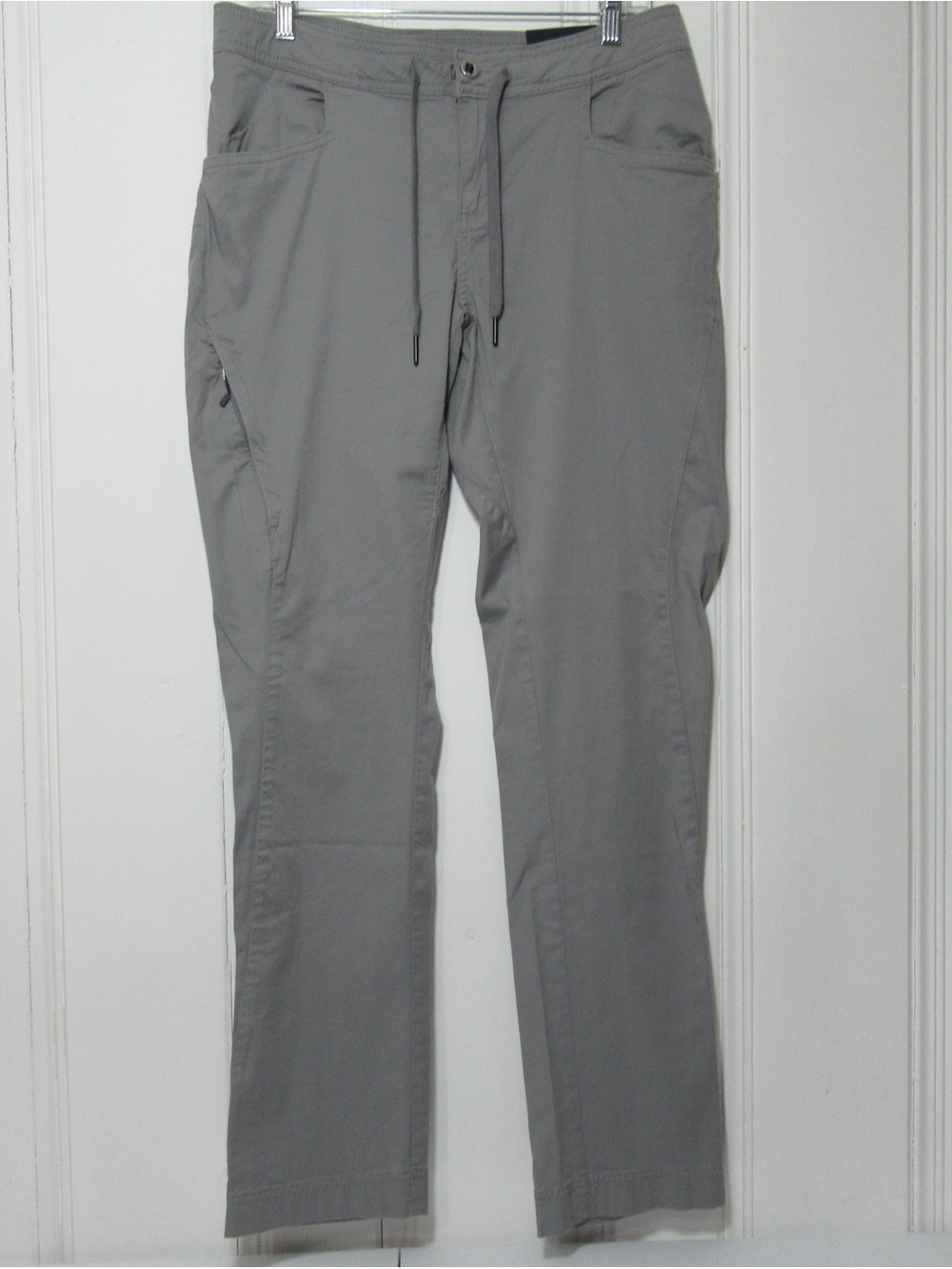Black Diamond Gray Outdoors Hiking Pants Size 12 NWT